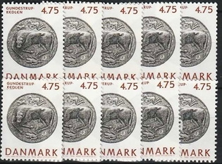 FRIMÆRKER DANMARK | 1992 - AFA 1009 - Nationalmuseets samlinger - 4,75 Kr. rød/sort x 10 stk. - Postfrisk